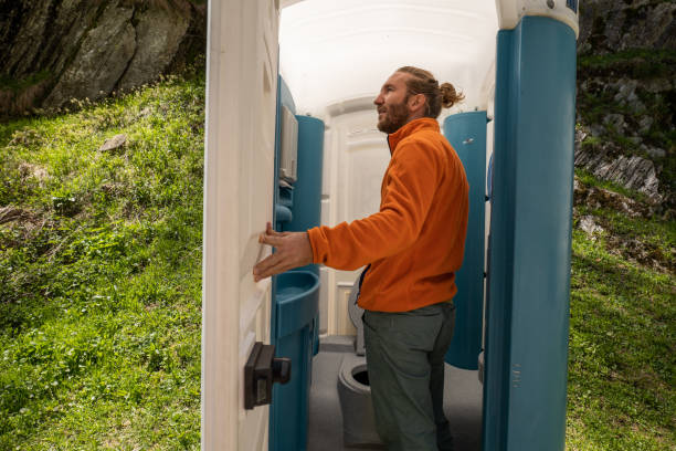 Best Porta potty delivery and setup  in Cottonwood, MN